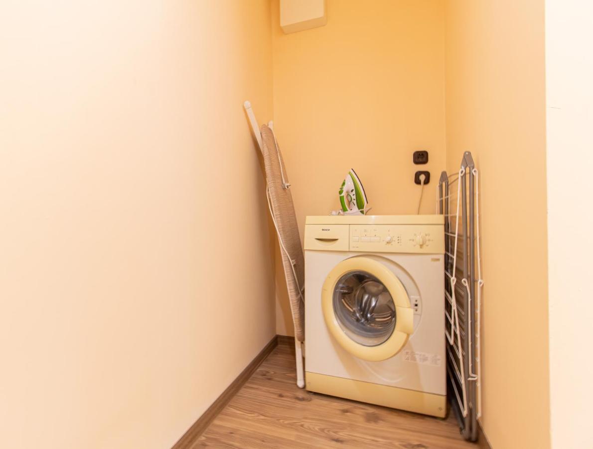 Deli Terasz B Apartman Free Parking, Self-Check-In Anytime Győr Eksteriør bilde